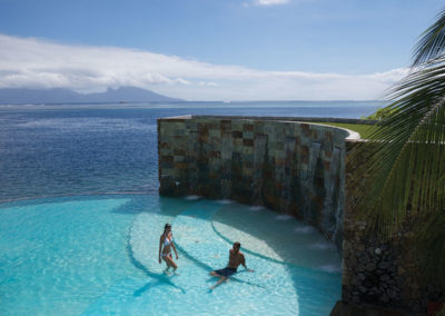 sejour-bora-bora-hotels-bungalow-entre-terre-et-lagons-croisiere-privee-e-tahiti-travel-6