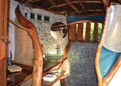 hotel-vanira-lodge-e-tahiti-travel-salle-de-bain
