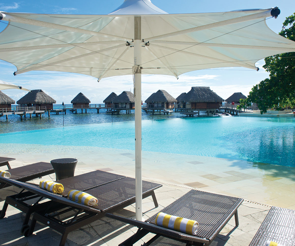 Flight + Hotel: Moorea vacation package - e-Tahiti Travel Special Offer